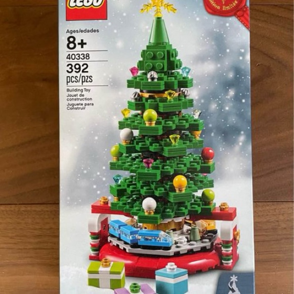 LEGO Christmas Tree 40338 Sealed - RARE!